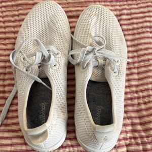Allbirds Women's Light White Lace-Up Sneakers SZ 8